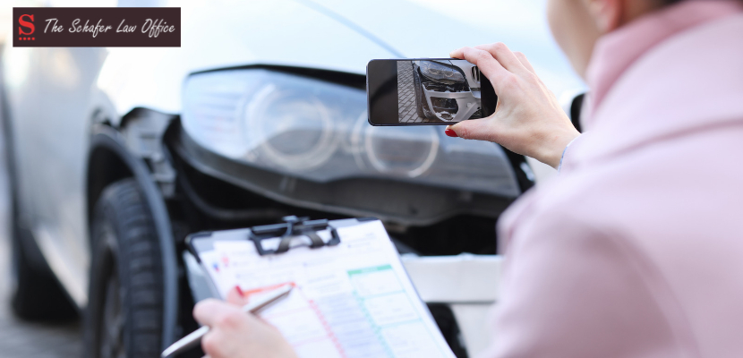 Subrogación en accidentes automovilísticos en Kentucky: ¿Puede una aseguradora quedarse con parte de tu indemnización?